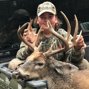 Meet your Posher, Hunter